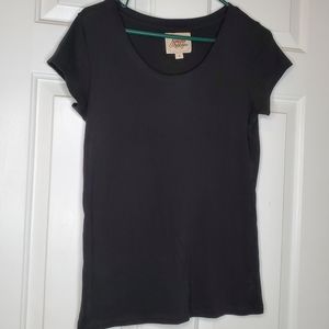 Arabella & Addison Size Medium